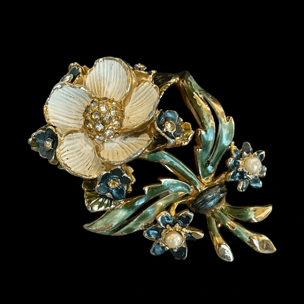 RARE 1940’s Signed Reja Flower Rhinestone Pearl Brooch Pin